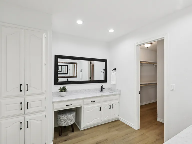 2732 Deep Valley Trl — Photo 16