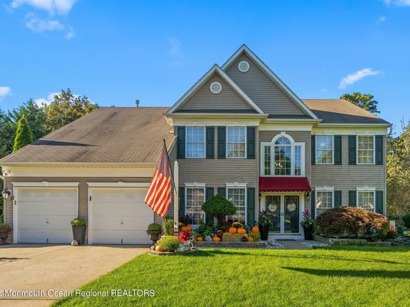 34 Pacific Avenue, Bayville, NJ 08721
