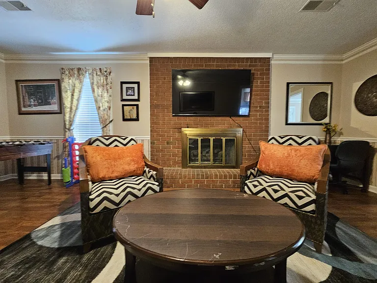 4235 S Germantown Rd — Photo 36