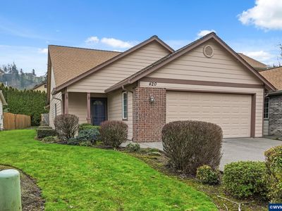 420 Walnut Way, Silverton, OR, 97381