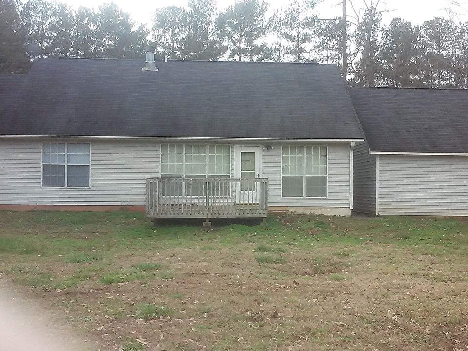 2nd image of 141 Buck Creek Rd