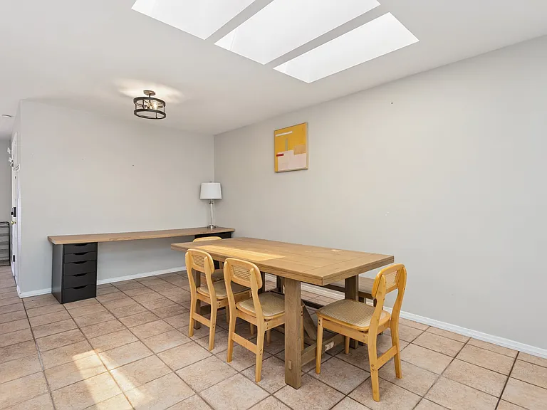 2356 N 85th Pl — Photo 7