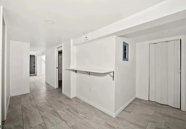 190 N 1st St #3 — Photo 3