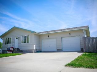 2915 32nd St, Columbus, NE 68601