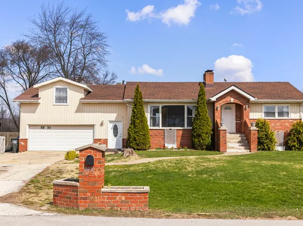 8830 W 83rd Pl, Justice, IL 60458