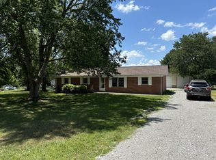 391 Stacy Rd, Manchester, TN 37355