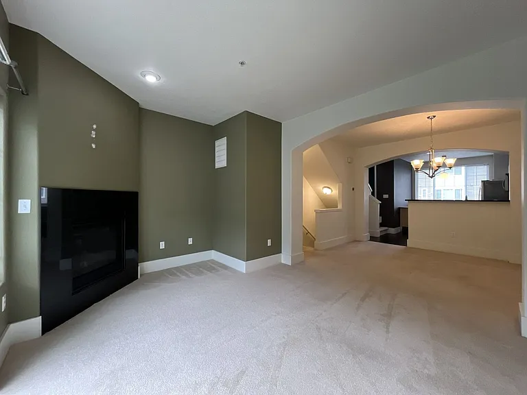 836 NW 118th Ave #102 — Photo 18