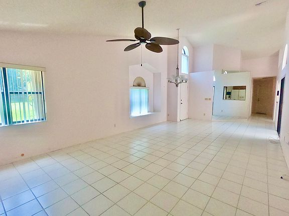 5th image of 4835 Brighton Lakes Blvd #4835