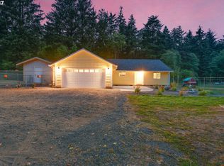 423 SW 5th St, Warrenton, OR 97146