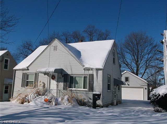 1st image of 1708 Oakwood Ave