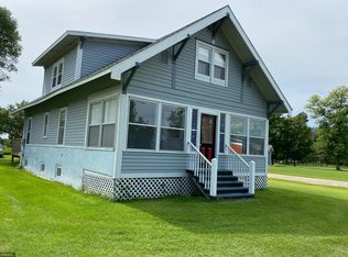 142 5th St S, Erskine, MN 56535