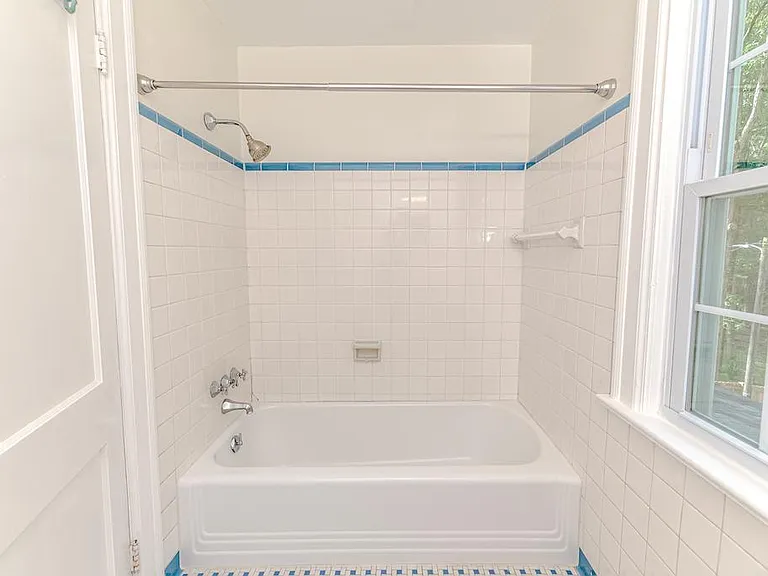 217 Hillcrest Dr — Photo 21