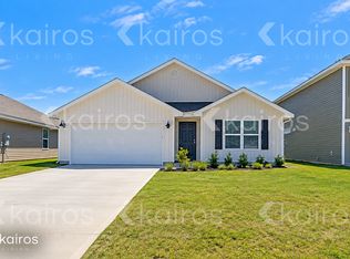 220 Monarch Ln, Pensacola, FL 32503