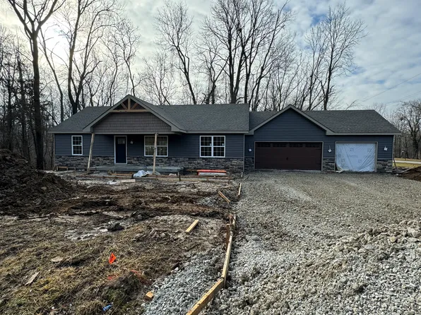 40 Mill Spgs, Coatesville, IN 46121