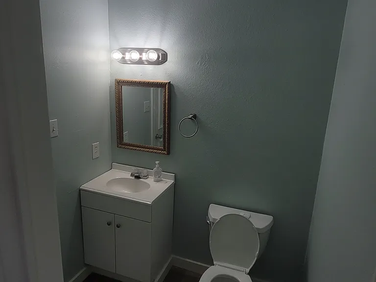 2740 Kavasar Dr — Photo 6