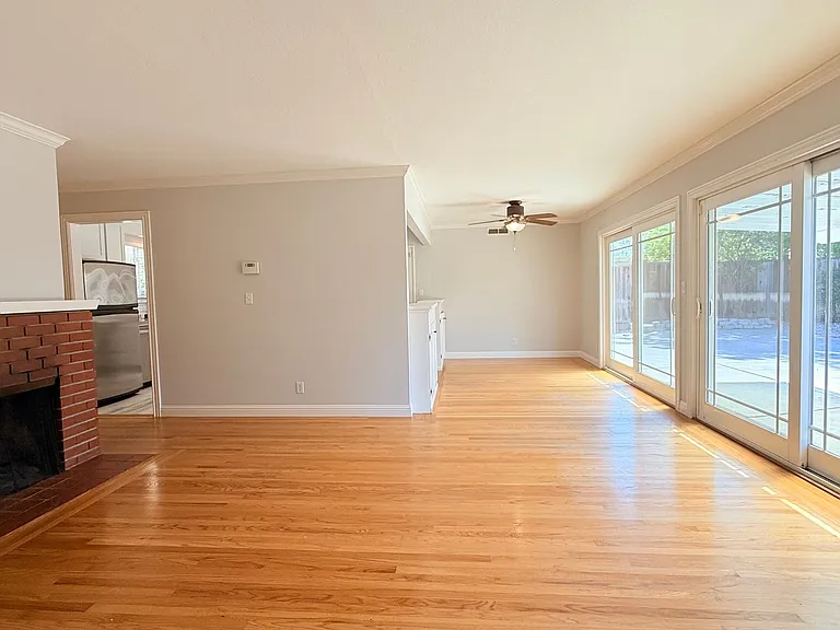 1771 Lynwood Dr — Photo 17