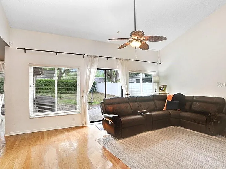 6214 Farthing St — Photo 13