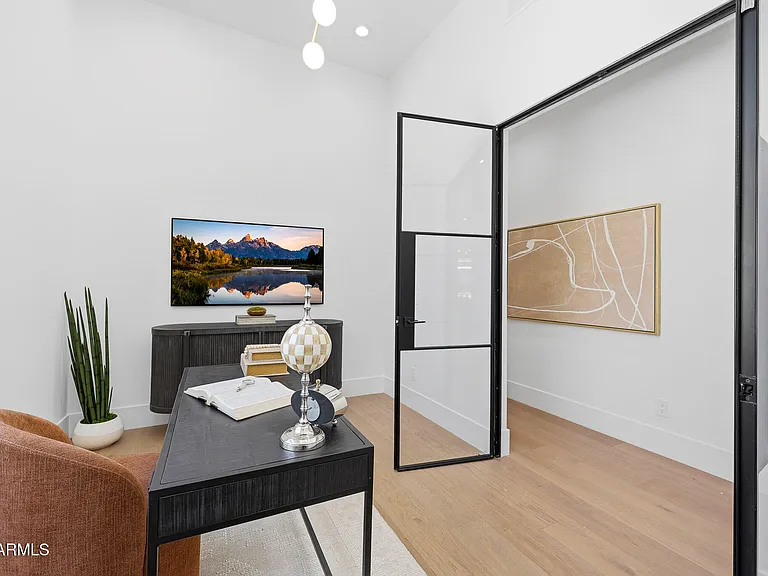 8429 E Del Camino Dr — Photo 24