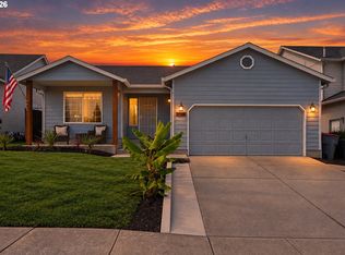 1361 Glenwood Ct, Lafayette, OR 97127