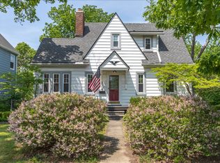 26 Chippewa Rd, Pontiac, MI 48341