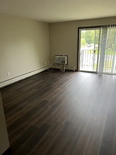 313 Higgins Drive - 21 — Photo 1