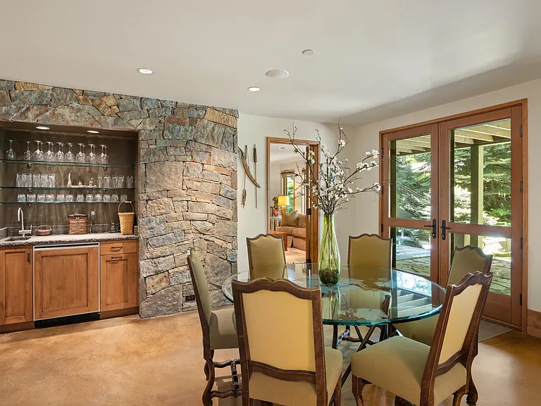 1575 Silver King Dr — Photo 21