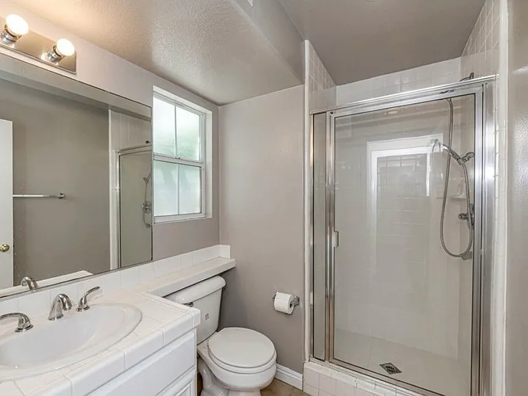 3286 W Orange Ave — Photo 1