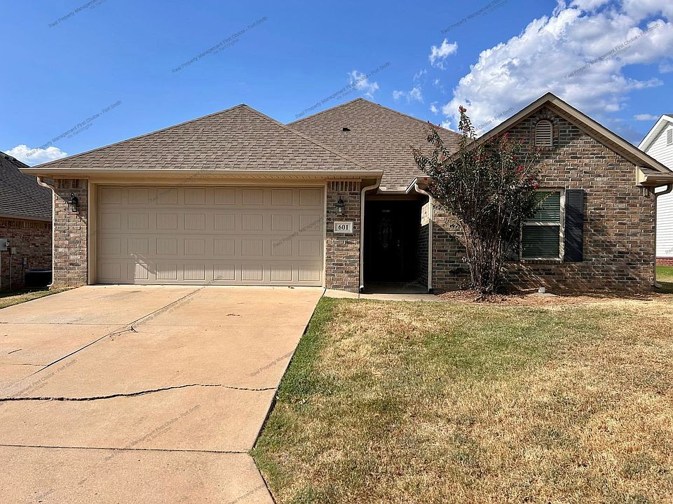 1st image of 601 Ridge Point Dr