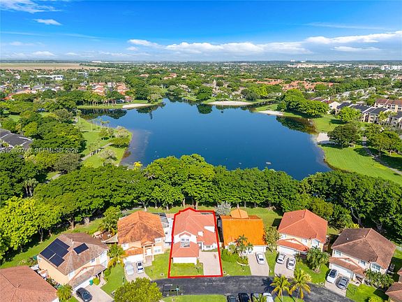 3rd image of 10840 SW 153rd Ct