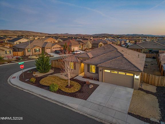 4th image of 500 Coulee Meadow Dr