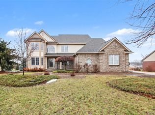 2325 Cristina Anne Ct, Howell, MI 48855