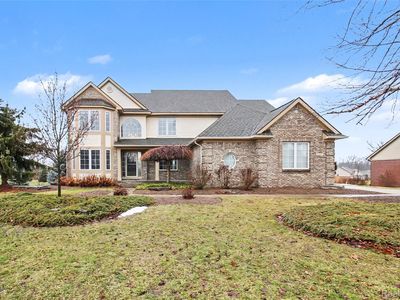 2325 Cristina Anne Ct, Howell, MI, 48855