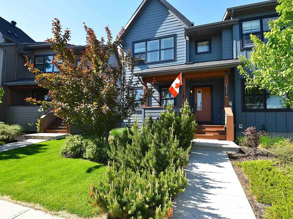 5223 Chappelle Rd SW, Edmonton, AB T6W 2B1