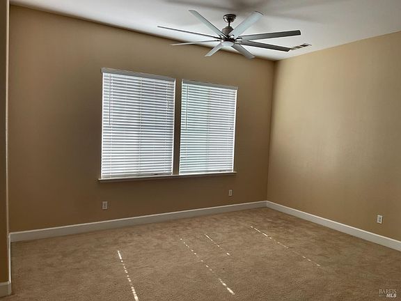 2nd image of 385 Tilden Cir