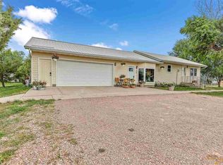 410 E Oak St, New Underwood, SD 57761