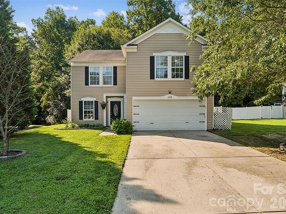 2nd image of 4208 Shasta Cir