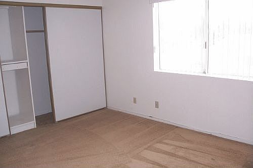 5th image of 7377 Walnut Creek Dr