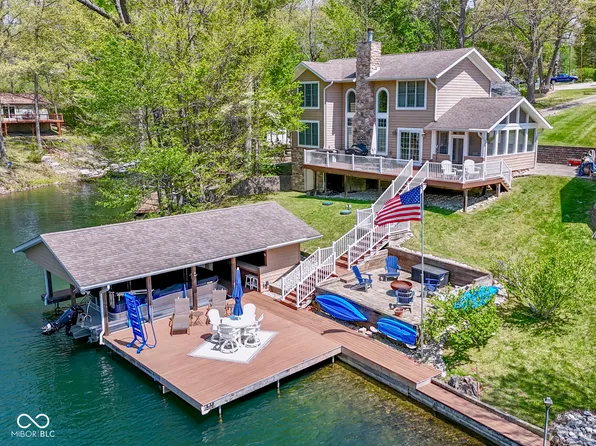 7888 Laurel Dr, Nineveh, IN 46164