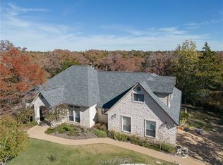 10021 Whites Creek Rd, College Station, TX 77845
