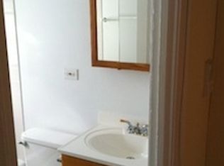 10979 S Church St APT 3B, Chicago, IL 60643