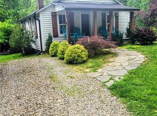 3273 N Old State Highway 16, Millers Creek, NC 28651