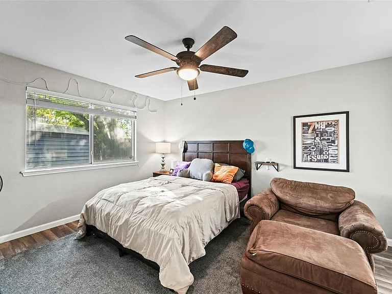 9000 Wellesley Dr — Photo 19
