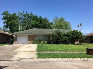 623 Bizerte St, Houston, TX 77022