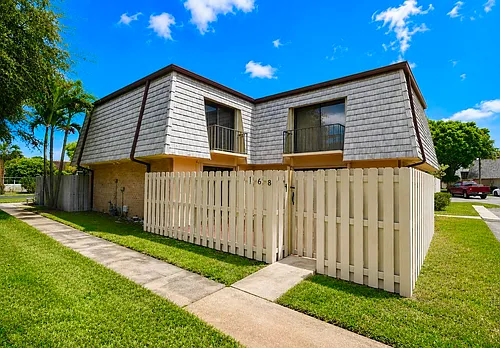 168 Lake Arbor Dr Photo 1