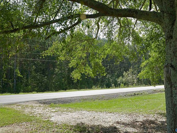 3rd image of Northwood Dr