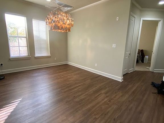 2nd image of 2800 Sandage Ave #108