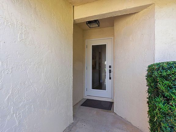 3rd image of 414 Buttonwood Place