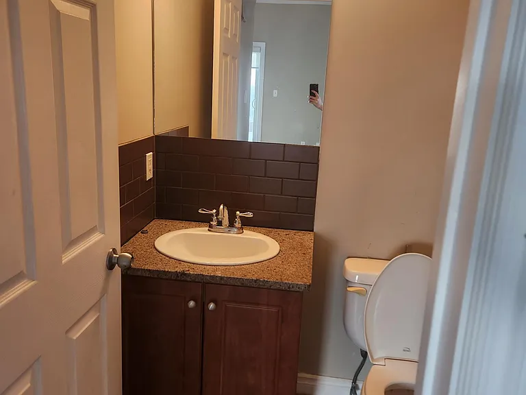 6201 Grant Macewan Blvd — Photo 6