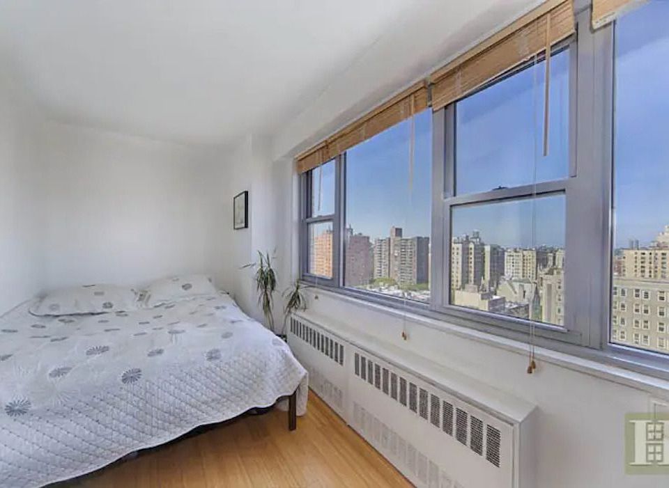 1st image of 100 W 93rd St APT 16E