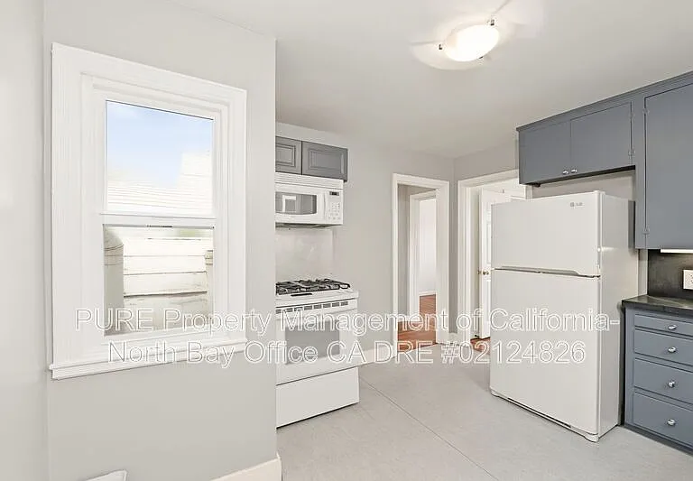 515 Eugenia Ave #515 — Photo 4